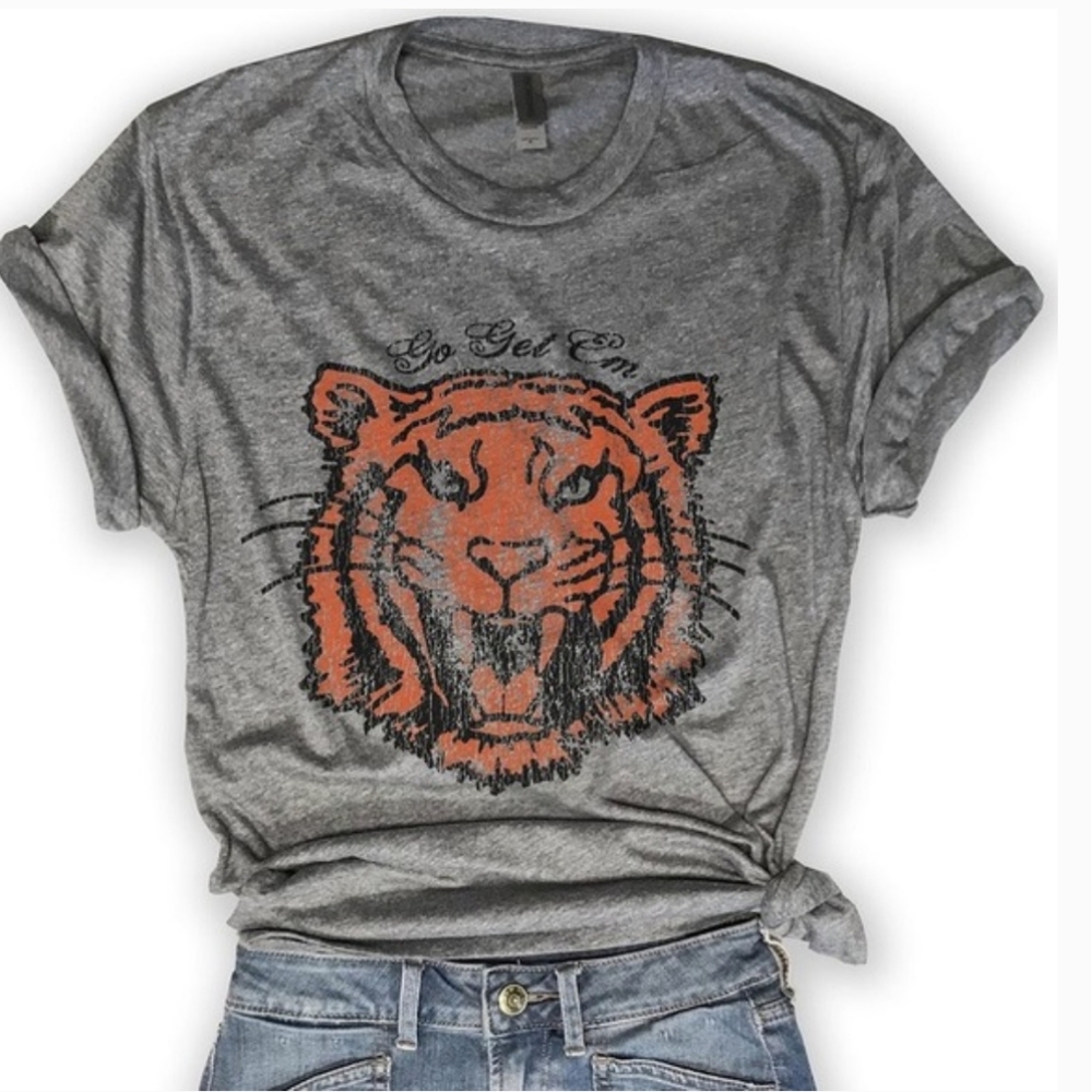 NWT Go Get Em Orange Tiger Shirt